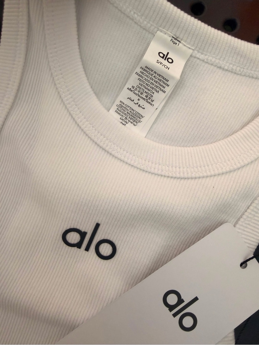ALO Yoga Women White Ribbed Tank Crop Top - Picture 5 of 5